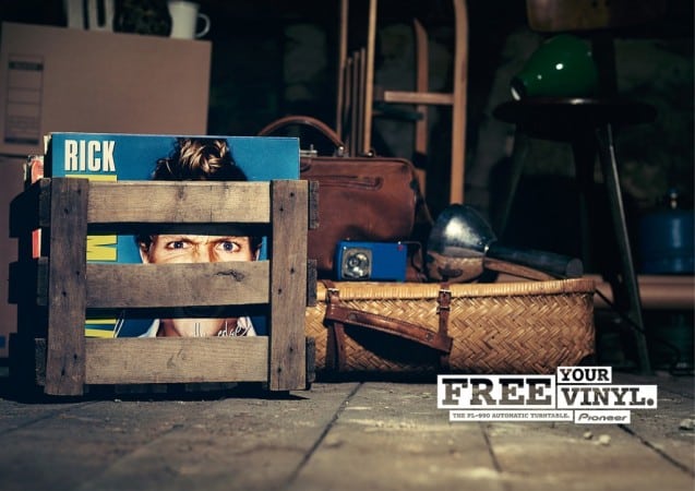 Motiv der Pioneer-Werbekampagne "Free Your Vinyl"